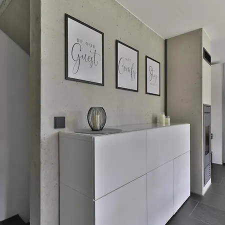 Modernes Studio-apartment Appartamento Gersthofen