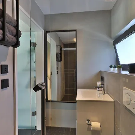 Modernes Studio-apartment Appartamento Gersthofen